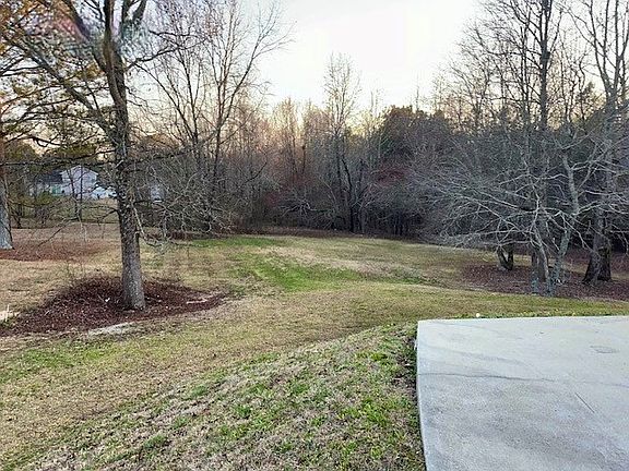 4th image of 2922 Sam Calvin Dr