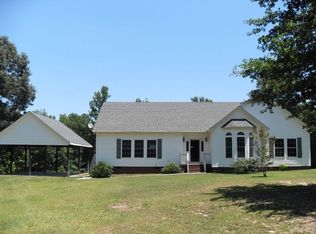 674 Branham Farm Rd, Lugoff, SC 29078