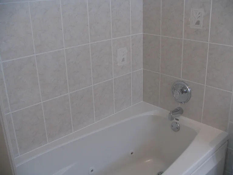 10516 Montpelier Cir — Photo 6