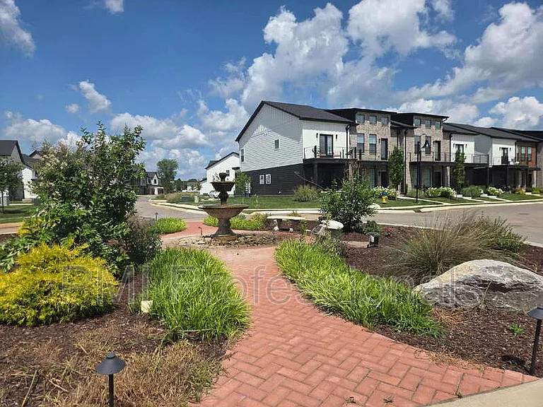 1339 Rebecca Johns Dr — Photo 20
