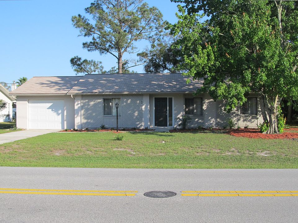 1st image of 90 Fleetwood Dr