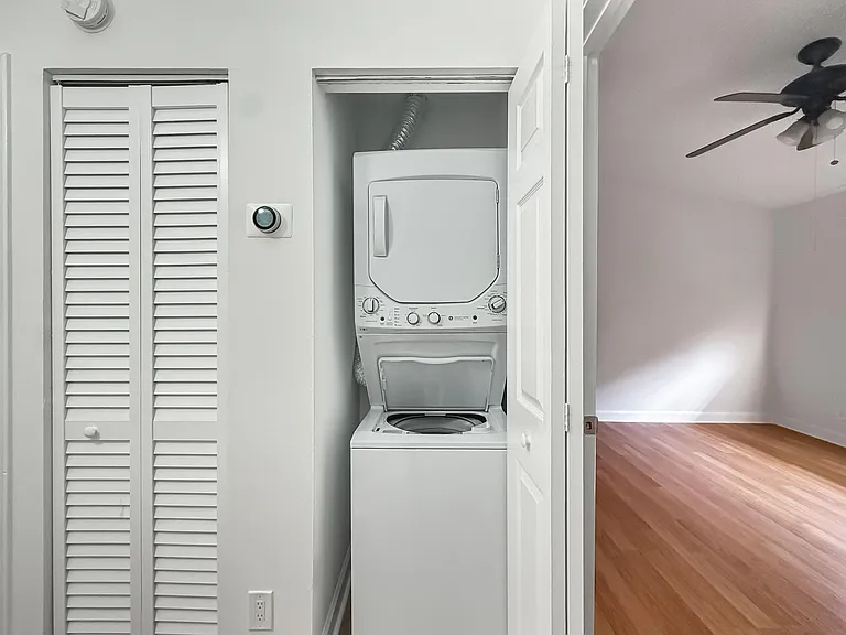 2700 S Oakland Forest Dr #305 — Photo 18