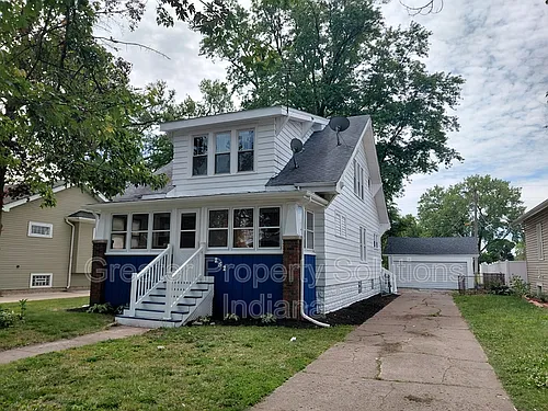 252 Lawndale St Photo 1