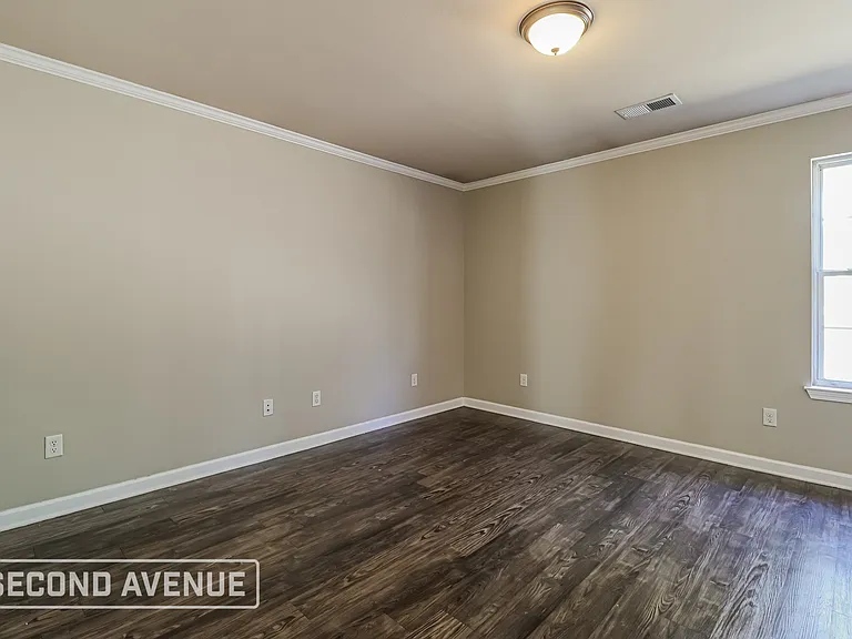 203 Glen Oaks Dr — Photo 17