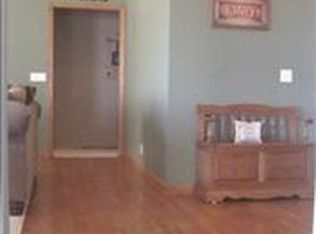 9729 Centennial Rd, La Vista, NE 68128