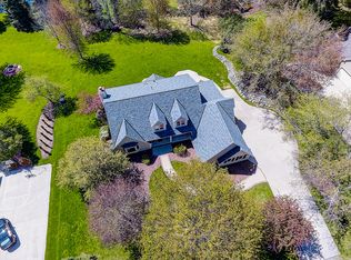 N15W30217 Timber Brook Rd, Pewaukee, WI 53072