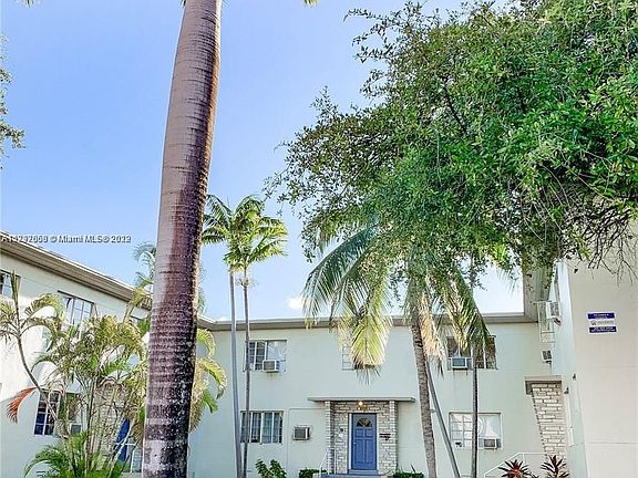 2nd image of 8320 Crespi Blvd APT 12