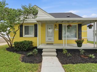 26809 Hollywood St, Roseville, MI 48066