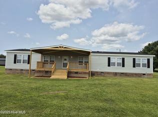 126 Country View Ln, Kinston, NC 28501
