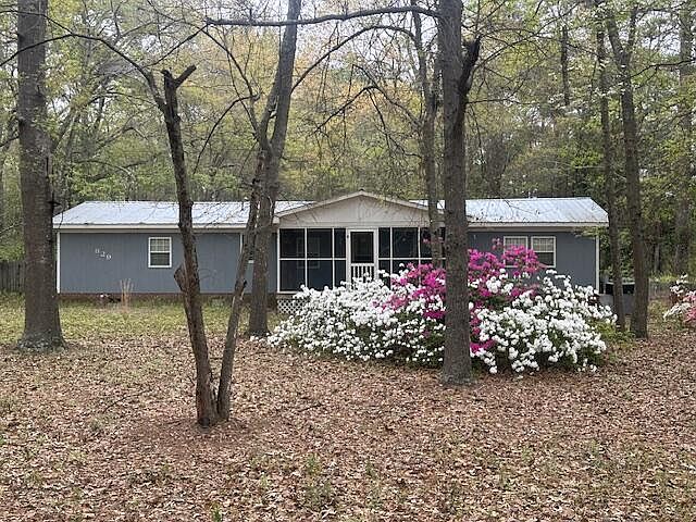 1st image of 829 Lewis Rd