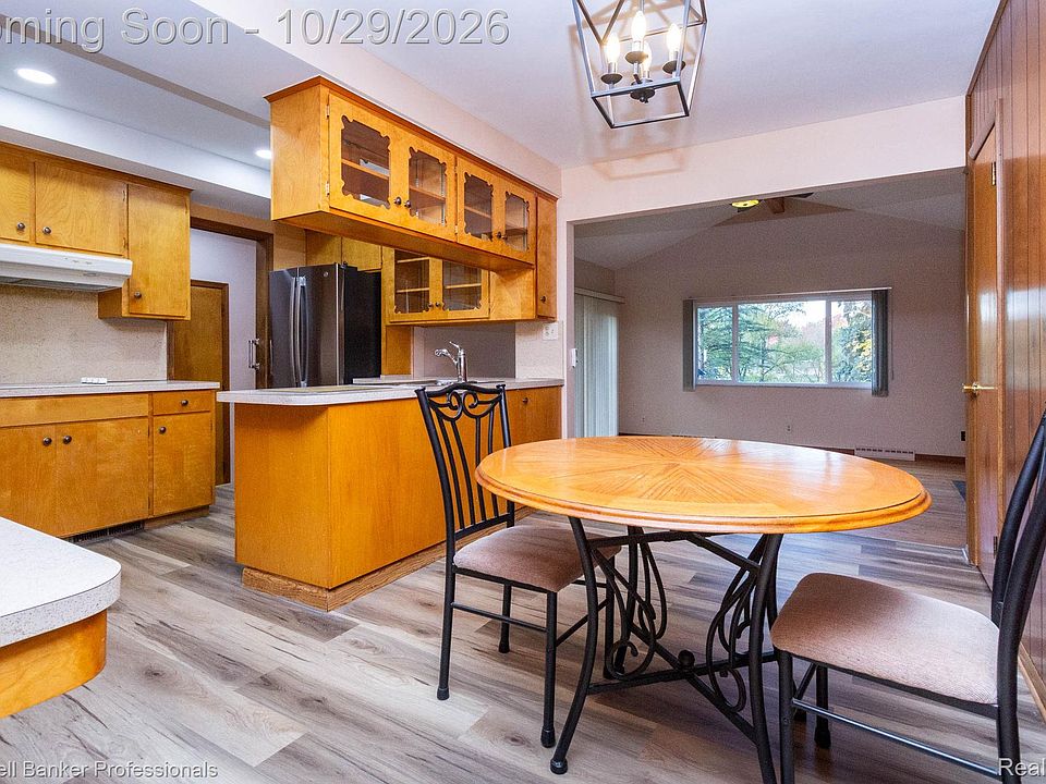 1141 Kingsview Ave, photo 9