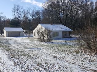 1420 Bell Rd, Niles, MI 49120