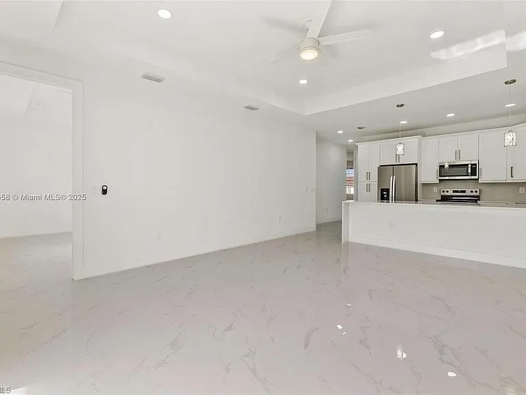 2516 Park Rd — Photo 5
