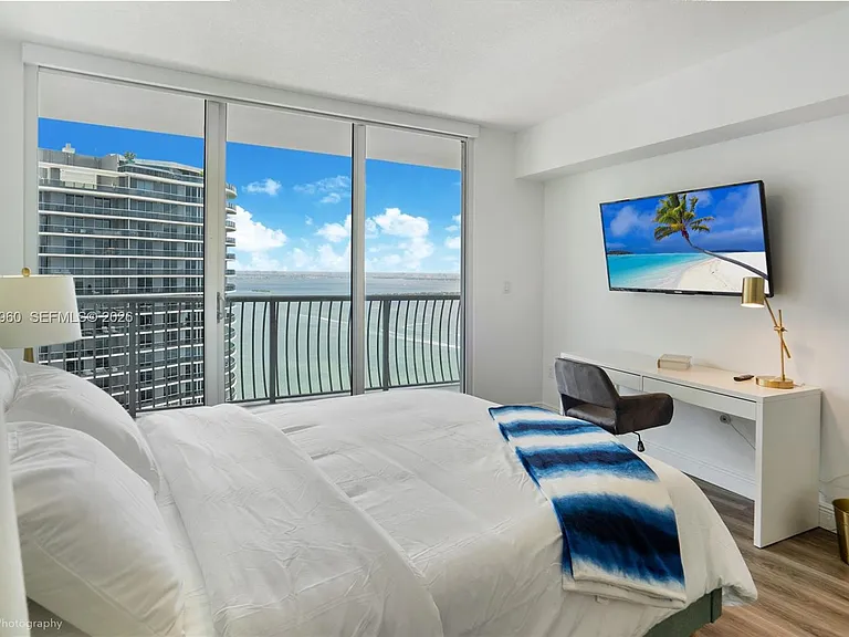 1750 N Bayshore Dr #5203 — Photo 13