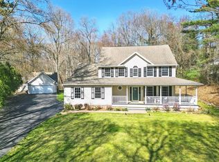 4 Mark Twain Dr, Wilbraham, MA 01095