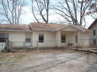 60 Logan Cir APT 1, Asheville, NC 28806