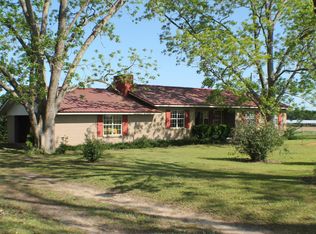 624 County Line Rd, Laurel Hill, FL 32567