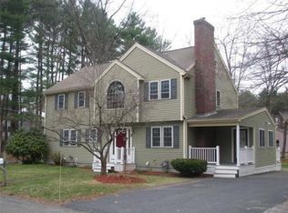 2 Links Rd, Westford, MA 01886