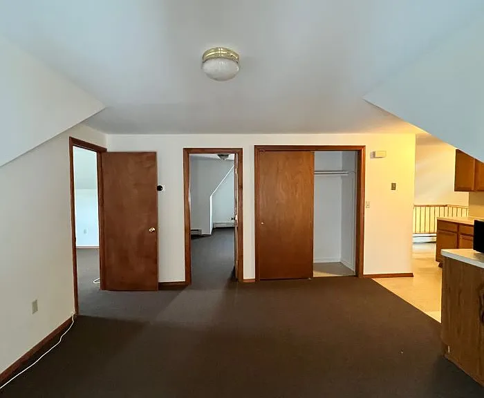 46 Newhall St #3 — Photo 1