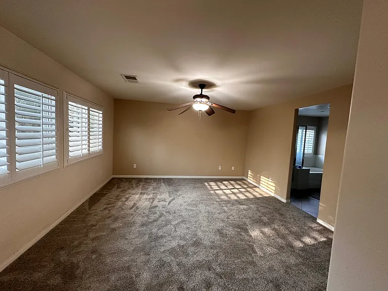 7309 Sleepy Lagoon Dr — Photo 15