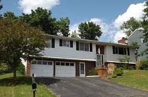 For Sale: 804 Madeline Dr, Endicott, NY 13760