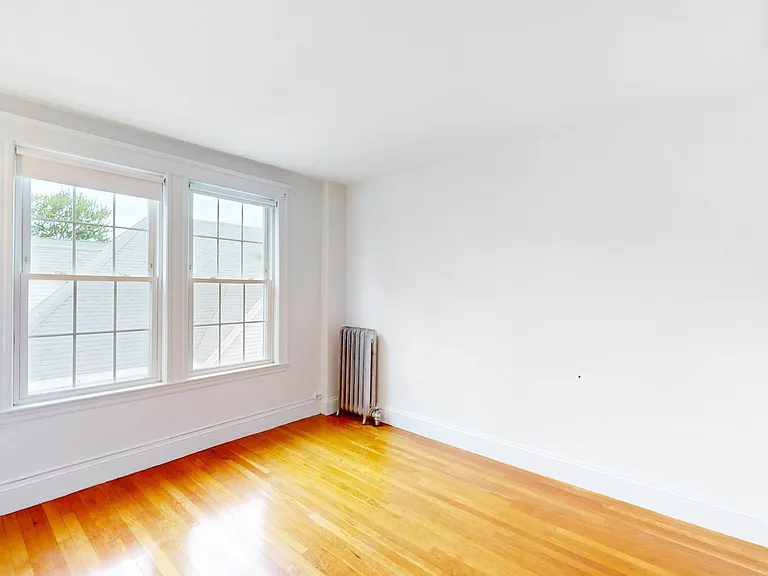 120 Summer St #11 — Photo 8