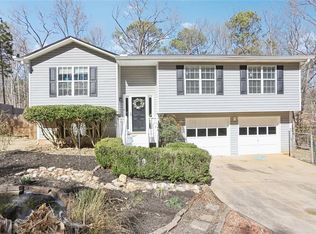 8740 Jenkins Rd, Winston, GA 30187