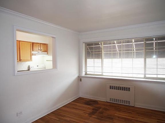 5th image of 1430 Albion St APT 305