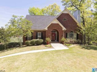 6056 Lakeside Dr, Pinson, AL 35126