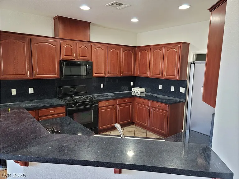 6140 Pine Villa Ave #103 — Photo 13