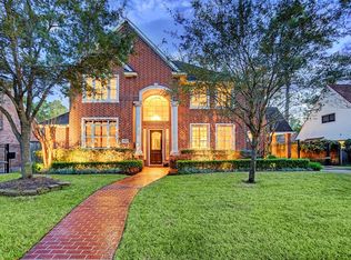 12419 Rip Van Winkle Dr, Houston, TX 77024