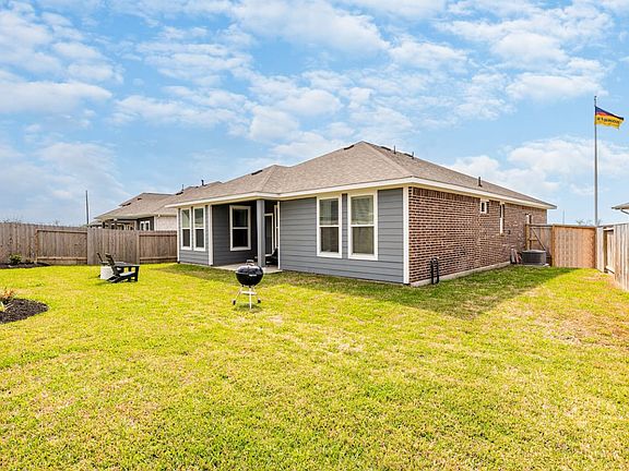 5th image of 10211 Alpine Lake Ln #1233