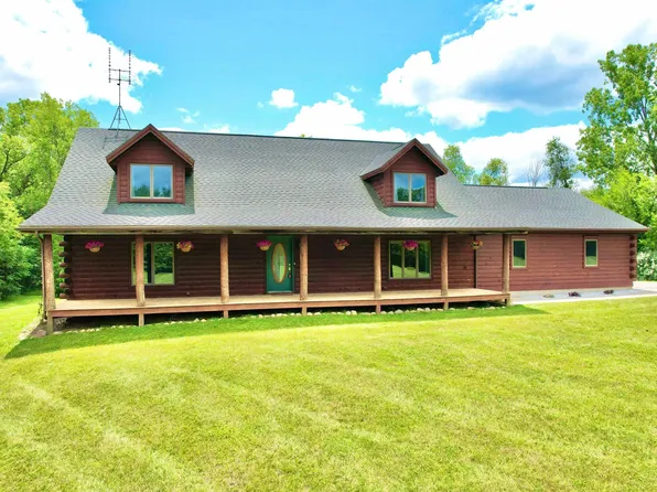 11520 E 750 S, Wolcottville, IN 46795