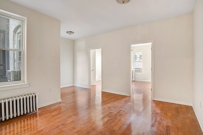 1st image of 1134 44th Dr APT 5