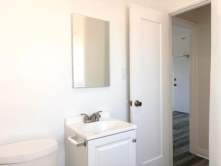 2743 San Marino Street — Photo 6