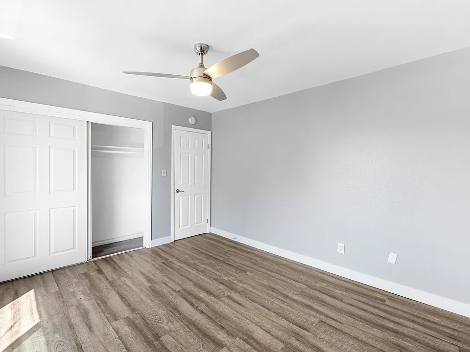 1539 Pumalo St #24