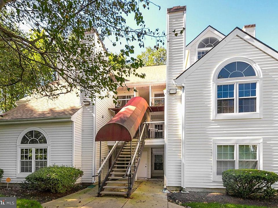 1st image of 908 Westhaven Dr #11-201