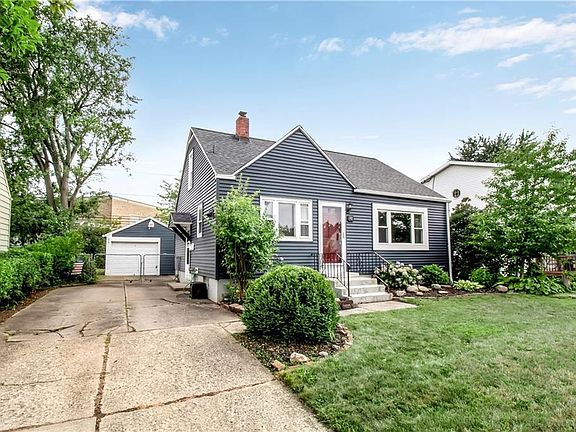 2nd image of 48 Waverly Ave