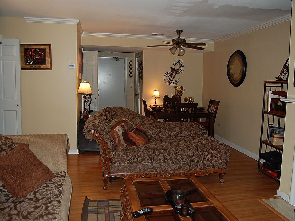 2845 Hikes Ln APT 103, Louisville, KY 40218 Zillow