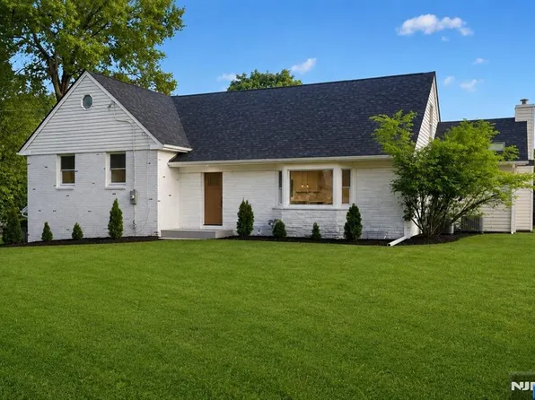 183 Jefferson Ave, Emerson, NJ 07630