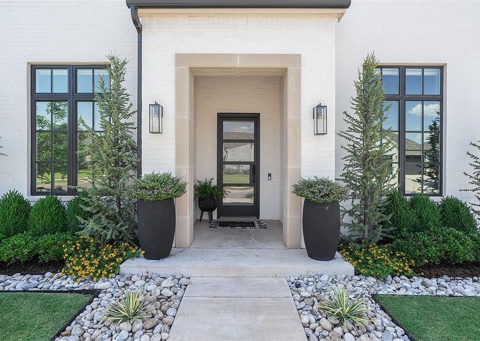 1st image of 3108 Green Heron Dr