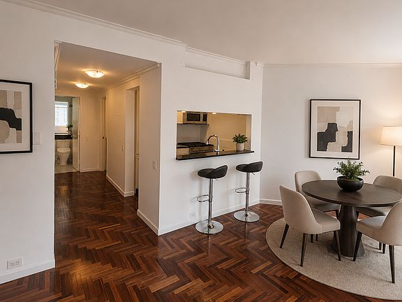 2nd image of 150 W 56th St APT 3312
