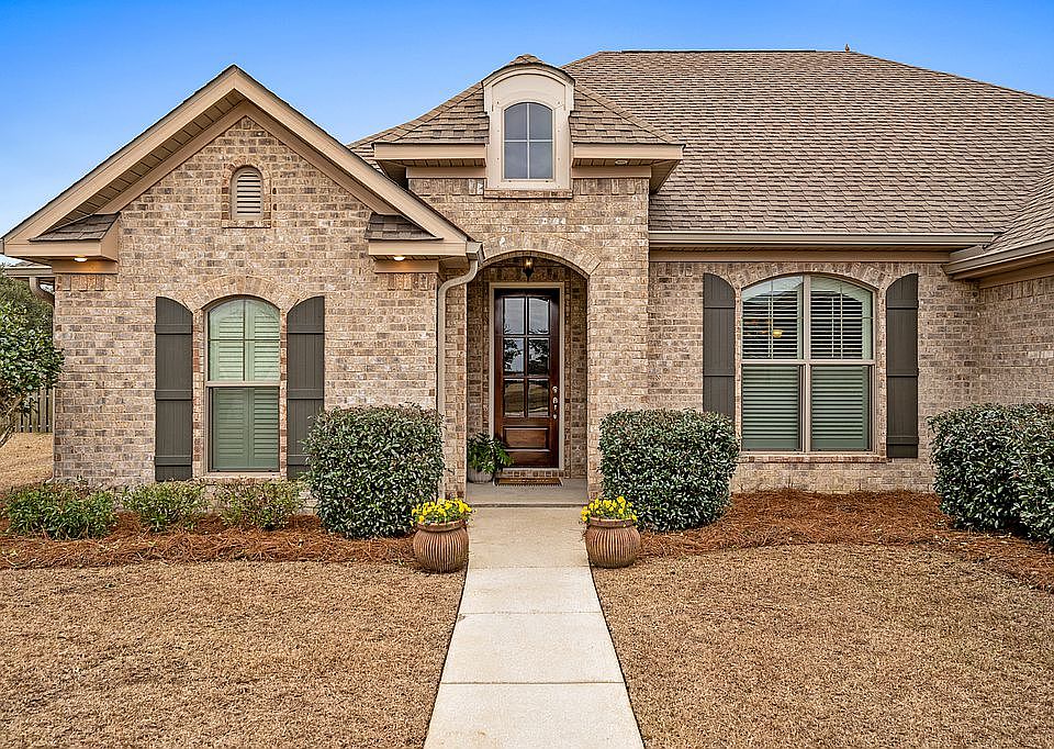 1st image of 24773 Planters Dr