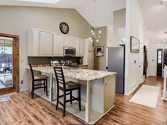 3rd image of 8266 S Logan Court