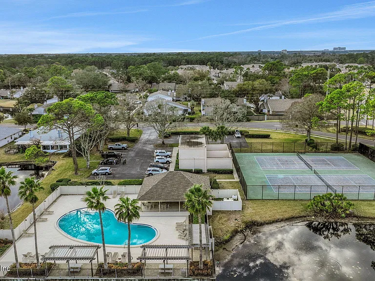 181 Aruba Ln — Photo 48
