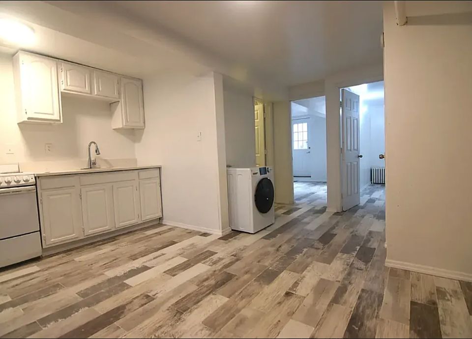 1st image of 457 Keap St #1R