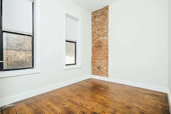 Rented by Nooklyn NYC LLC | media 7