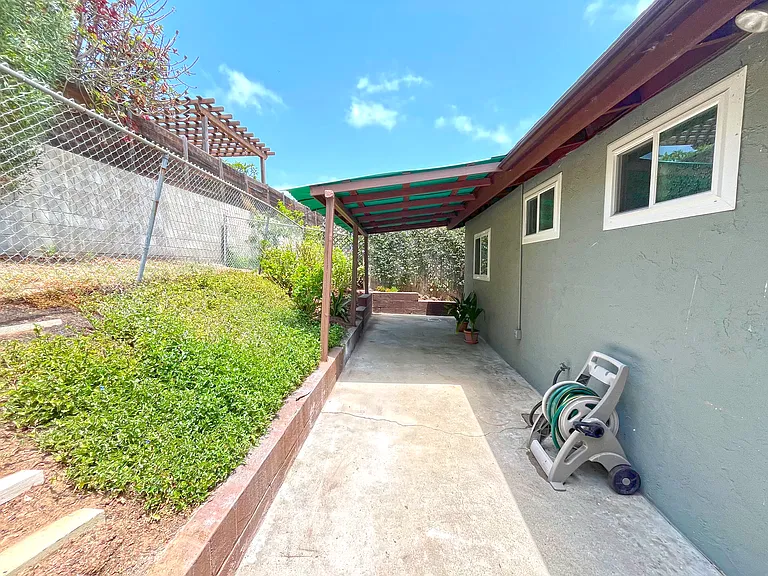 3556 Fir St — Photo 14