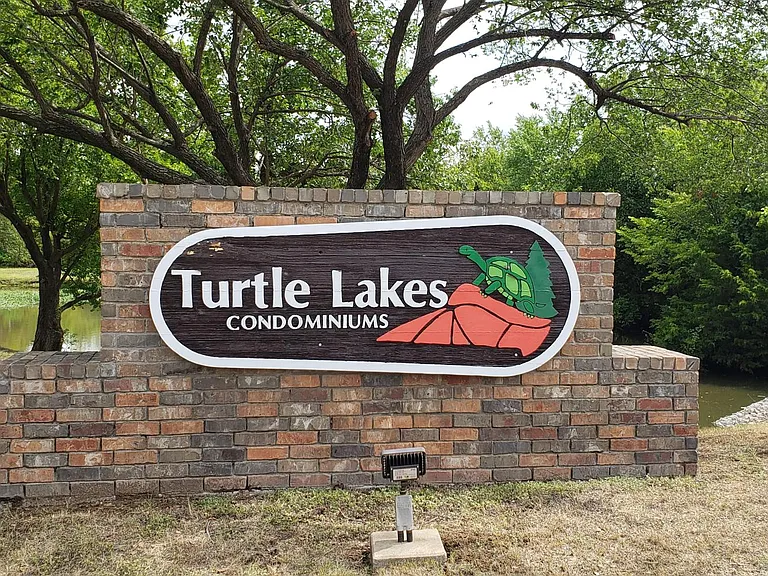 903 Turtle Cv #244 — Photo 1