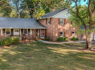 6320 N Fox Chapel Trl, Edwards, IL 61528